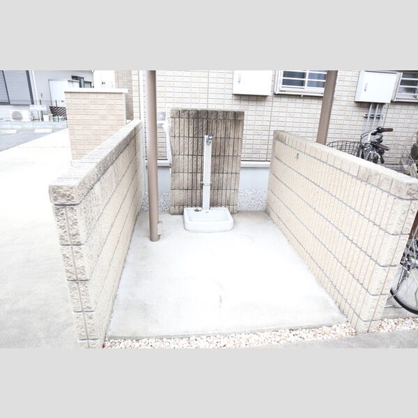 ツインコート　ローズコート ペット足洗い場