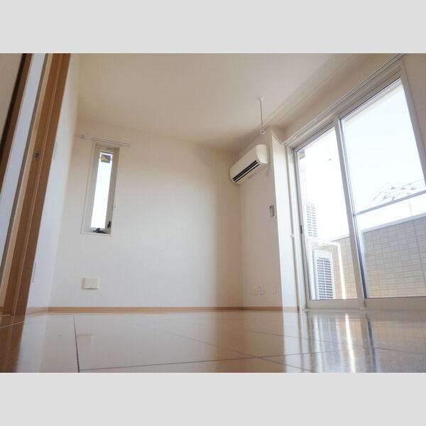 クレール リビング