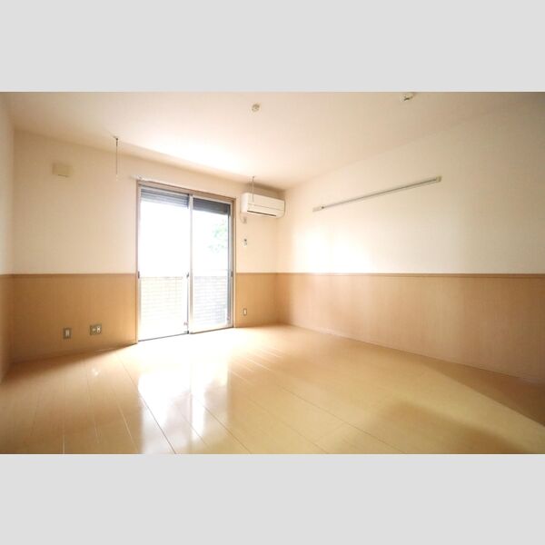 AGスクエア101号室 居室