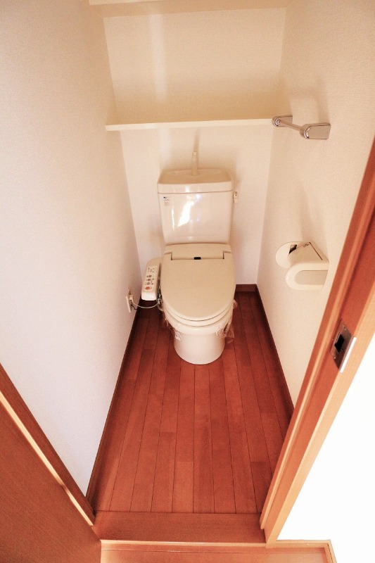 アーバイル池袋EAST7階 トイレ