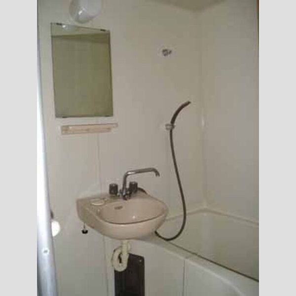 アティアス春日部206号室 浴室