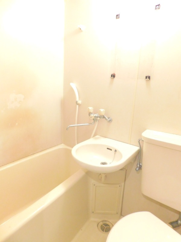 リブレ21梶ヶ谷1階 洗面台付き