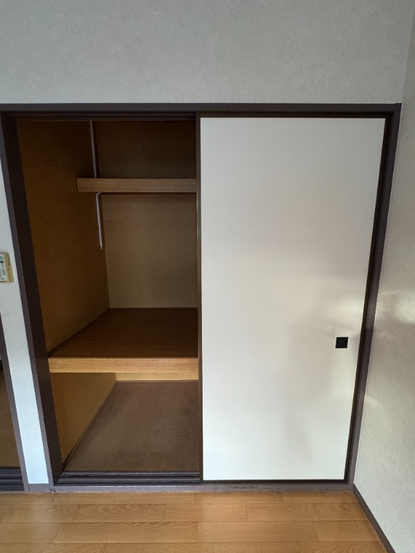 エフォート2階 収納