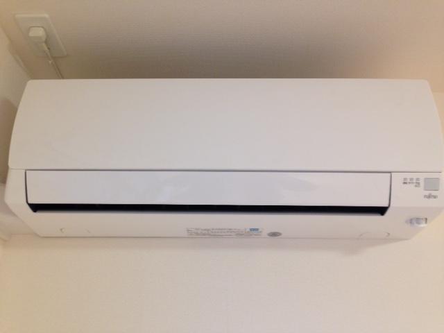 エムネージュ薬円台302号室 エアコン