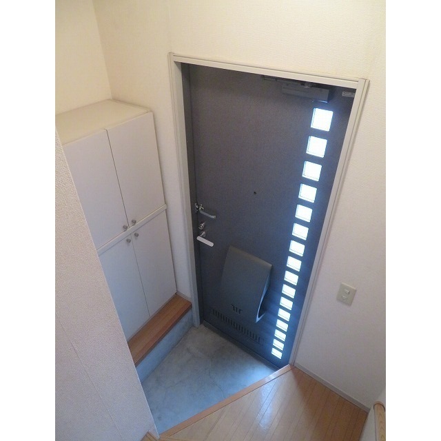 レジデンス大森0201号室 玄関