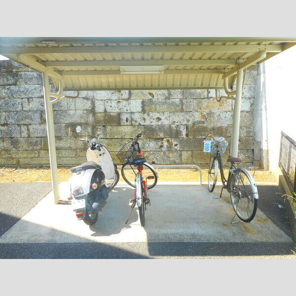 ポルク　Ⅵ 駐輪場