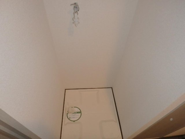 サンテミリオン笹塚 室内洗濯機置場