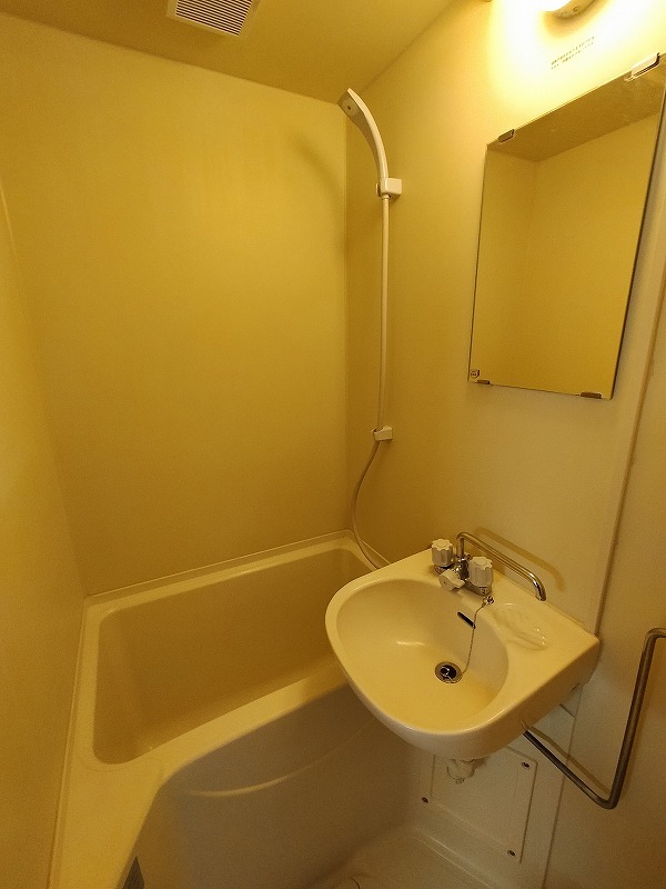 バーナルヒルズ1階 部屋その他