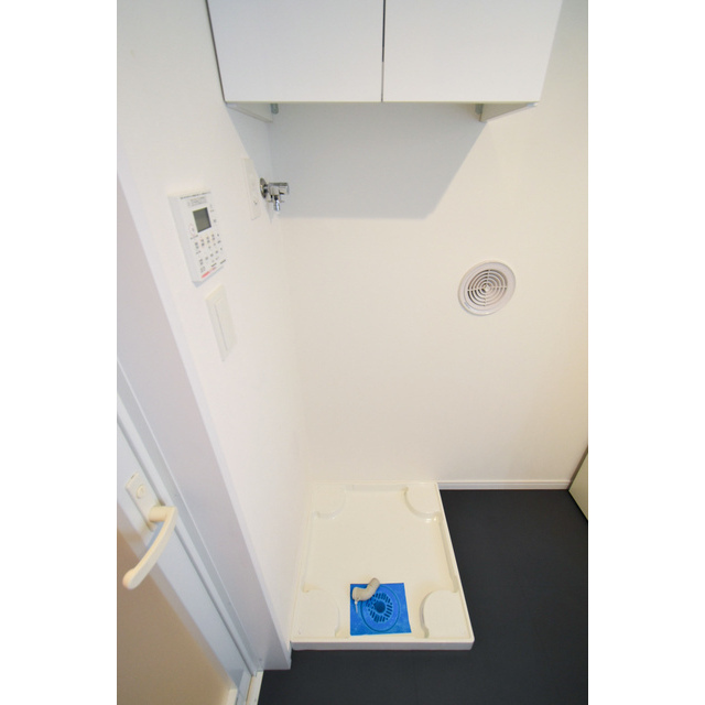 オーパスホームズ三田0703号室 内観