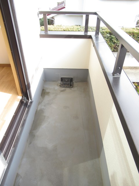 エスポワール井上0201号室 バルコニー