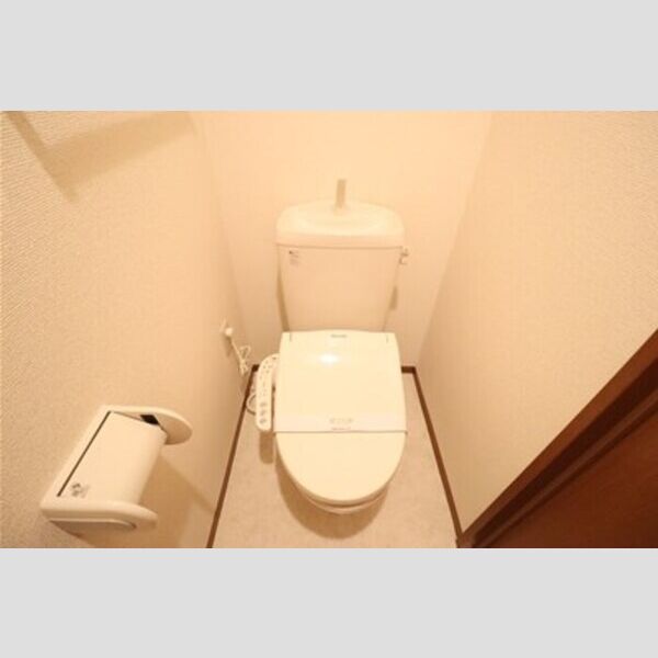 リビングタウンみずき　ABCC201号室 温水洗浄暖房便座