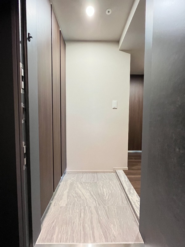 クレストコート門前仲町 玄関