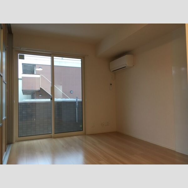 利根レジデンス リビング