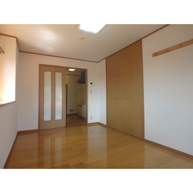 サン・スプリング 内観