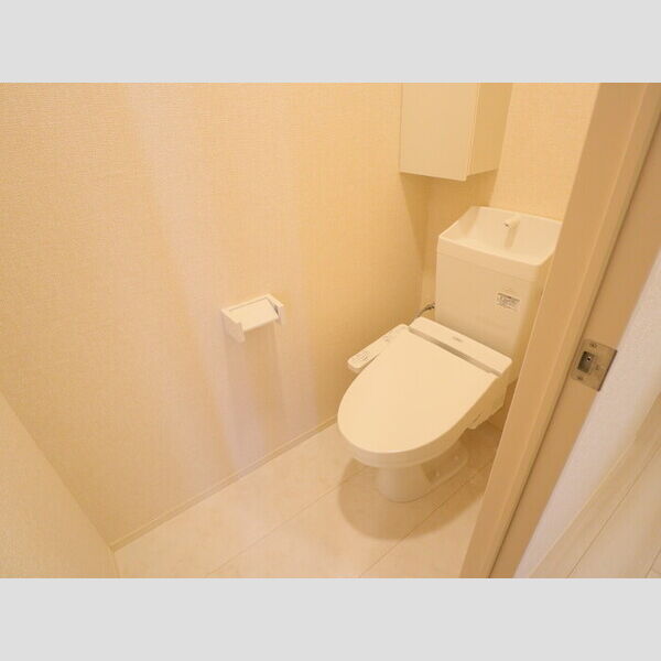 セレスティンワール　B棟 トイレ