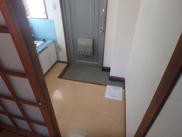 マレオドゥール0301号室 玄関