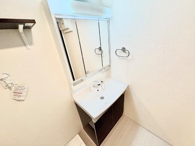 N’ s ARK（エヌズアーク）201号室 洗髪洗面化粧台（イメージ）