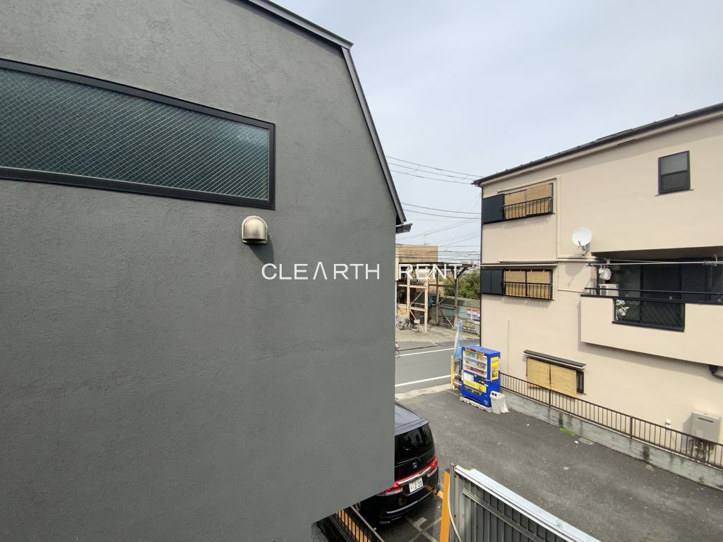 ＨＹＨ ＴＥＲＲＡＣＥ2階 ★弊社管理物件・必要なものだけで整うスマートな住空間★