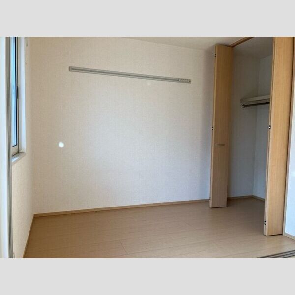 モン　レーヴ ■洋室の収納です■