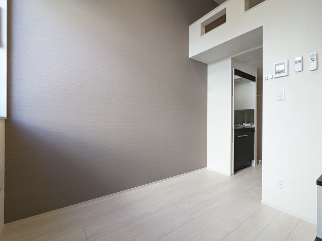 エイチワイコネクト東大泉0102号室 内観