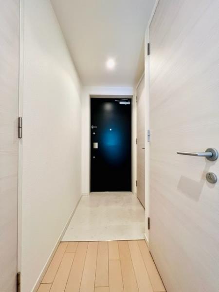 Ｂｒｉｌｌｉａ　ｉｓｔ　三軒茶屋　ブラッサムテラス4階 玄関