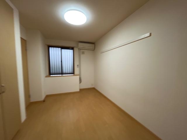 エトワール 洋室