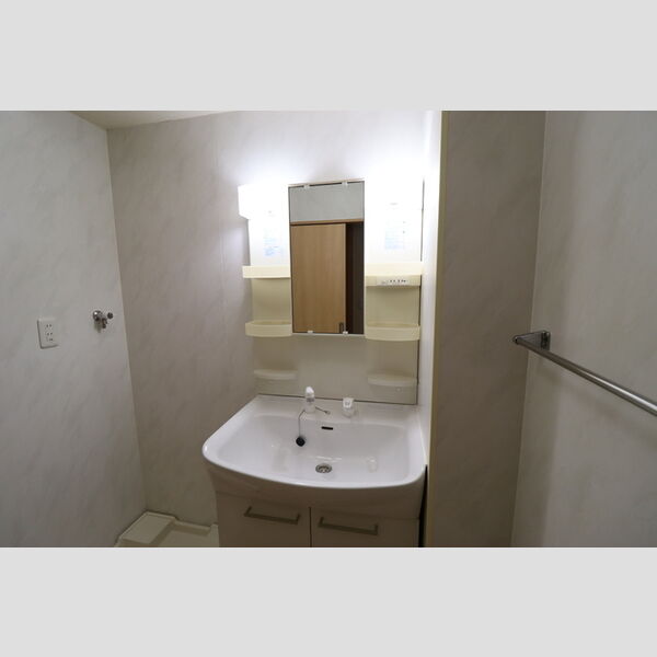 クリスタル　エトワール 洗髪洗面化粧台