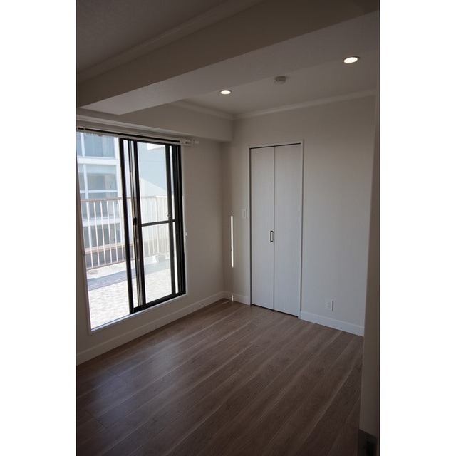 シーサイドビラ鵠沼0501号室 内観