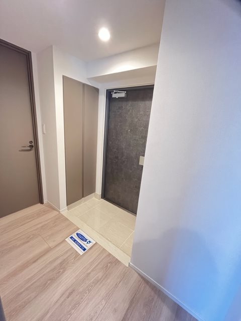 ドゥーエ日暮里9階 玄関