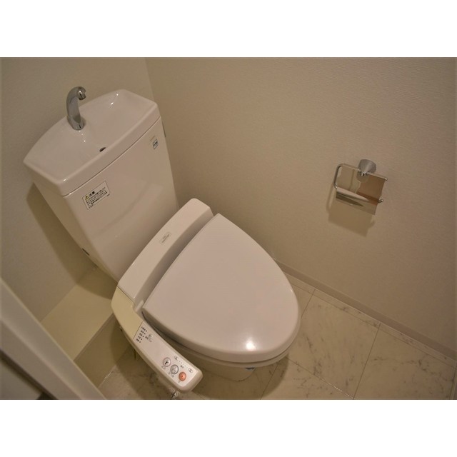 ルクレ新川レジデンス1304号室 内観