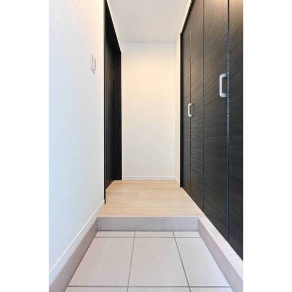 Le　Grand横浜南 玄関