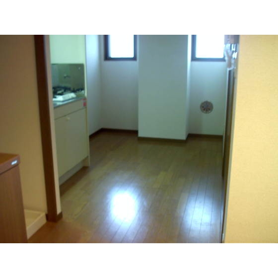 フローラ富士見台 内観