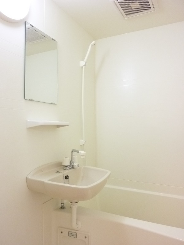 プラム梅島Ｃ1階 お風呂