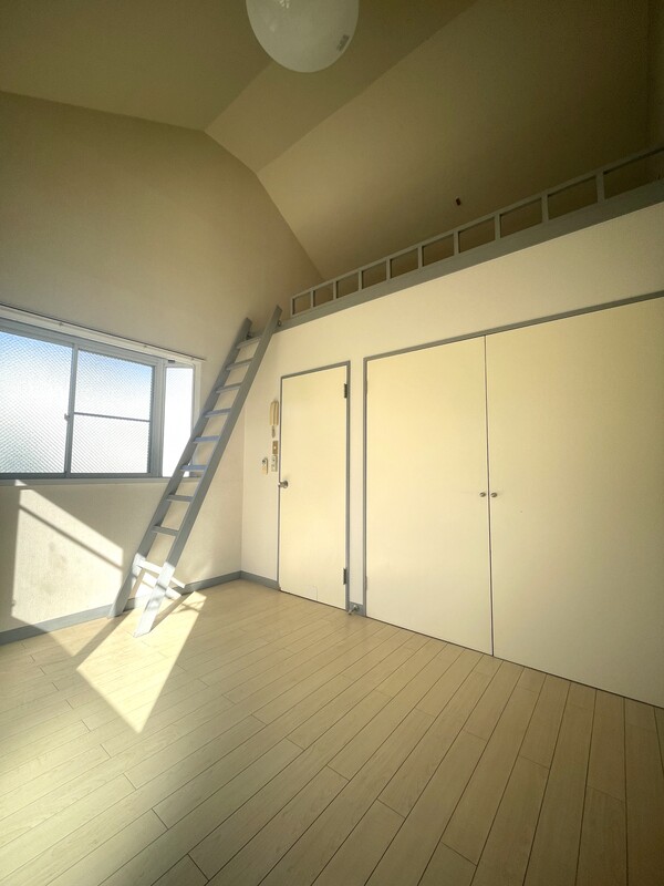 サクセスMG・金沢文庫A 寝室