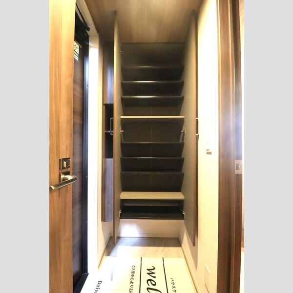 Kai Terrace202号室 玄関