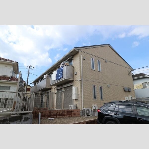 パリス201号室 建物外観