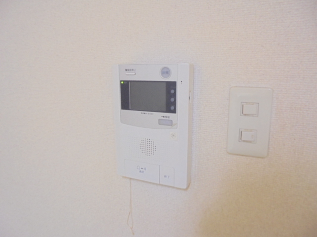 ＳＡＮＫＯ　ＨＥＩＧＨＴＳ　ＯＳＡＫＩ0208号室 ＴＶモニターホン