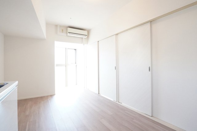 GALICIA RESIDENCE HIROO リビング