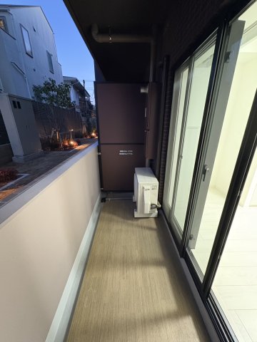 GENOVIA世田谷桜0305号室 バルコニー