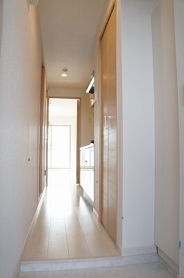 リブリ・Okubo4階 玄関