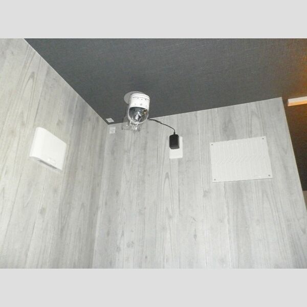 ラ・ベルデュール302号室 お留守番カメラ