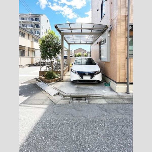 アーバンライフ 駐車場