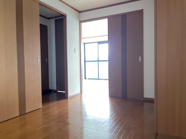 アローウェルス 廊下