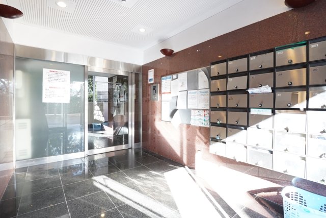 ハイタウン目黒第２2階 エントランス