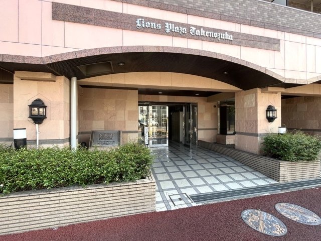 ライオンズプラザ竹の塚 エントランス