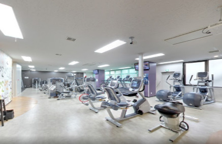 アルファホームズ池田山 【ジム】エニタイムフィットネス 高輪台店まで352ｍ