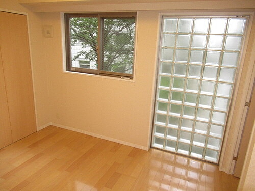 カテリーナ代々木プレイス 洋室　※2021年6月撮影