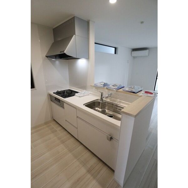 東大和市立野戸建02 キッチン