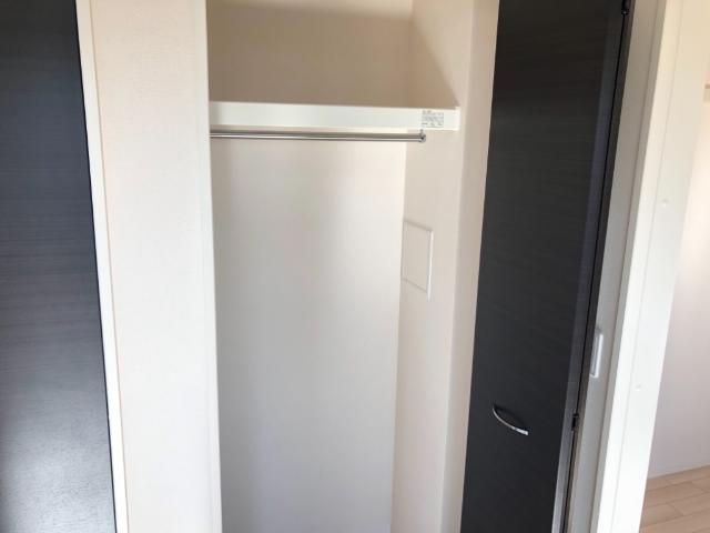 イーストガーデン 収納