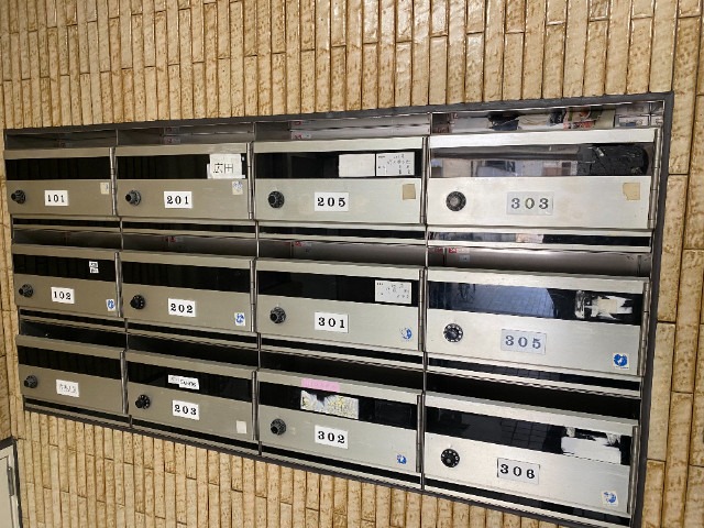 ヴェルセ立石3階 郵便受箱